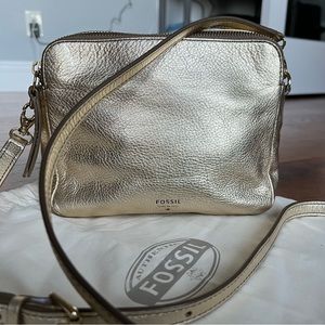 Fossil cross body